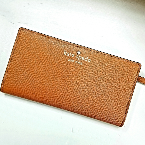 kate spade Handbags - Kate spade wallet